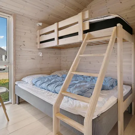 Vakantiehuis Four-bedroom In Haderslev